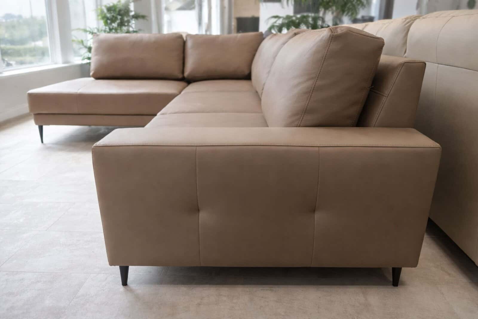 Narożnik Cloud nowoczesny na nóżkach bez funkcji skóra + eko meble DEKO