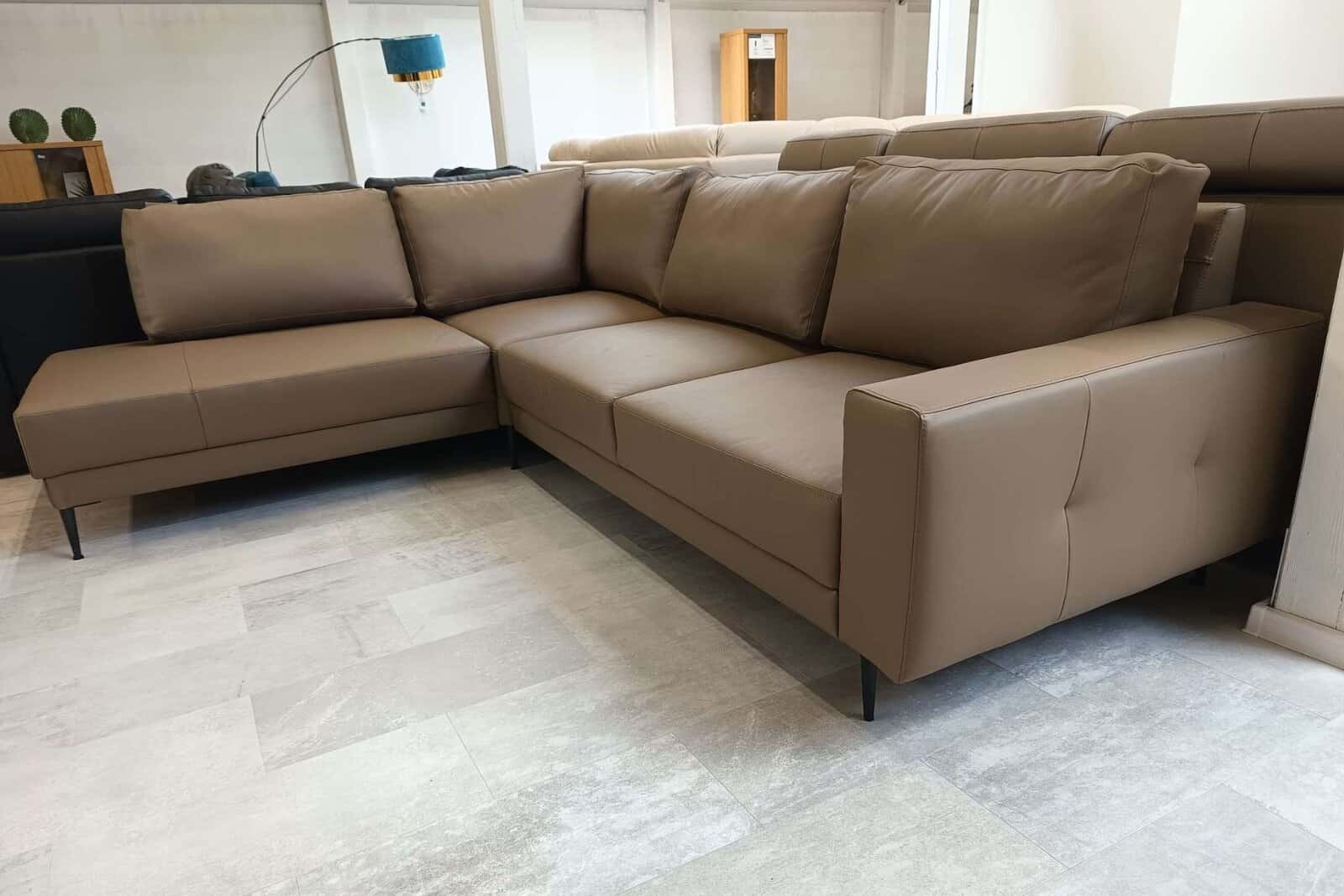 Narożnik Cloud nowoczesny na nóżkach bez funkcji skóra + eko meble DEKO