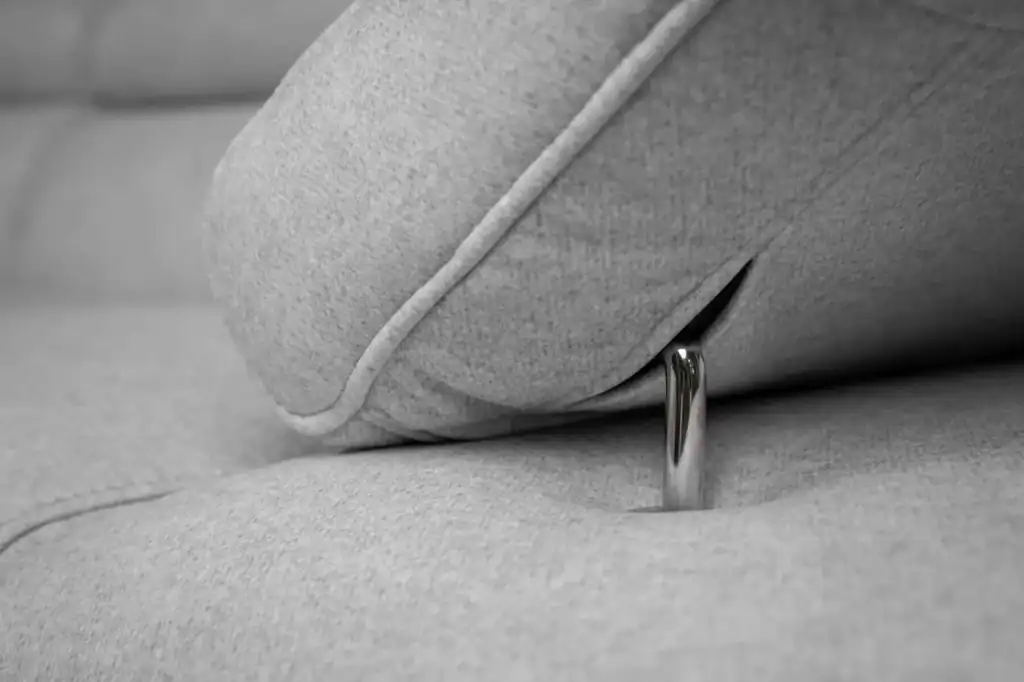 detale narożnika skórzanego Narożnik Malibu Soft  to elegancki i funkcjonalny mebel, wykonany z wysokiej jakości włoskiej skóry naturalnej